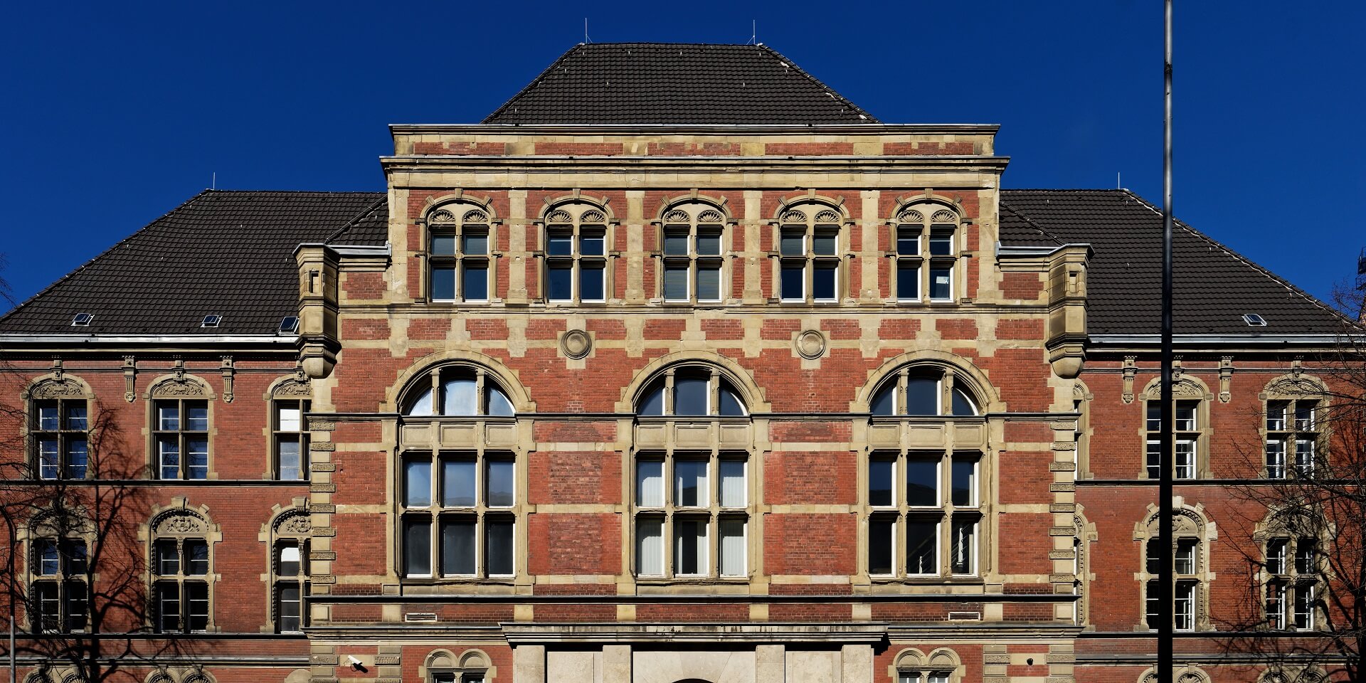 DeGevelKenners-klassiek-gebouw DeGevelKenners-klassiek-gebouw